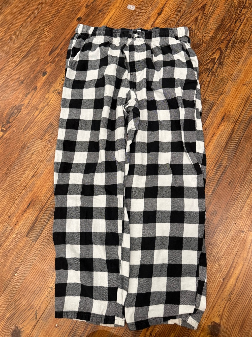 Old Navy checkered pajama pants